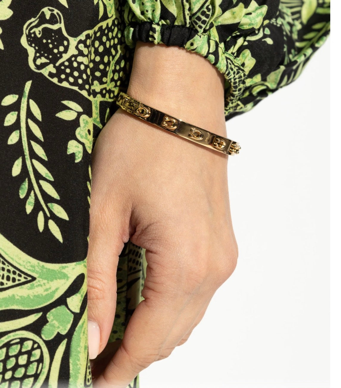 Coach logo-plaque bangle bracelet